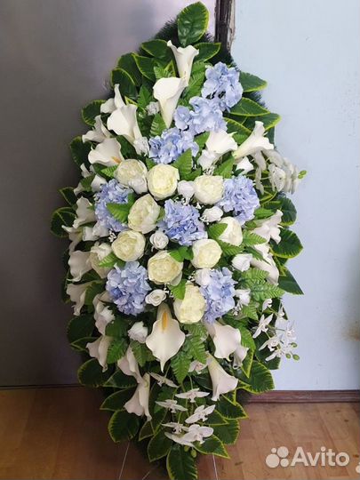 Ритуальные траурные венки 