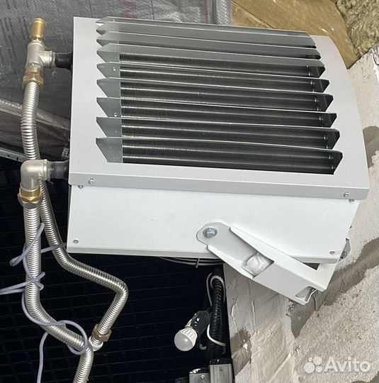 Тепловентилятор водяной Тепломаш кэв-25т3w2