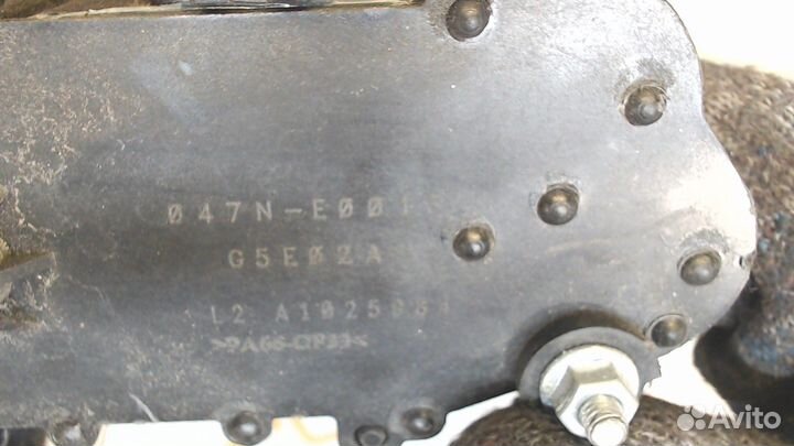 Педаль газа Infiniti QX56, 2005