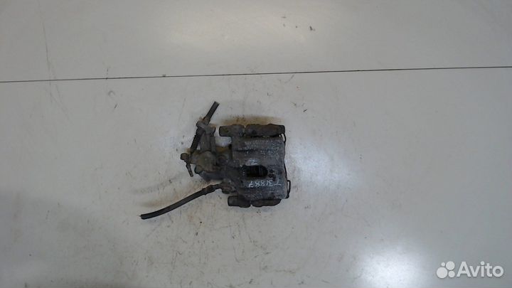 Суппорт Saab 9-3, 2005