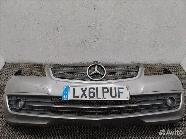 Решетка радиатора Mercedes A W169, 2011