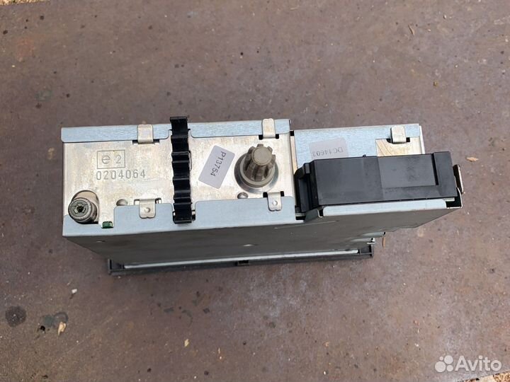 Штатная магнитола renault megane 2