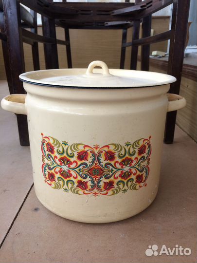 Кастрюля эмалированная СССР