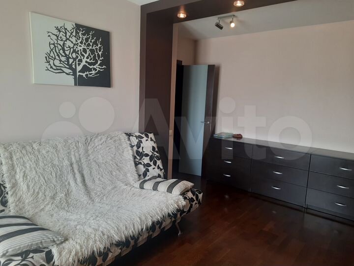 2-к. квартира, 42,5 м², 7/9 эт.