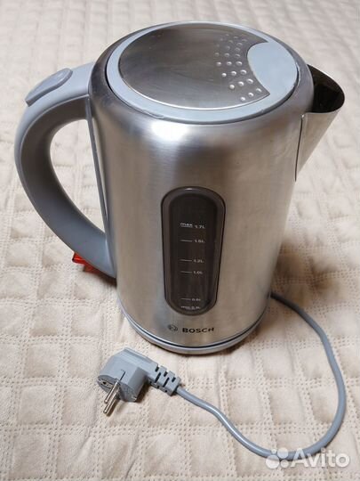 Чайник Bosch TWK 7901 2200 Вт 1.7 л