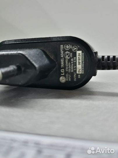 Блок питания LG 5,1V 700mA Без коннектора STA-U34R