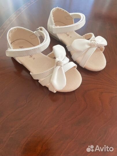 Сандали для девочки