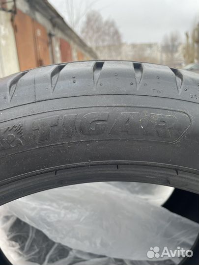 Tigar UHP Ultra High Performance 245/45 R18 100ZR