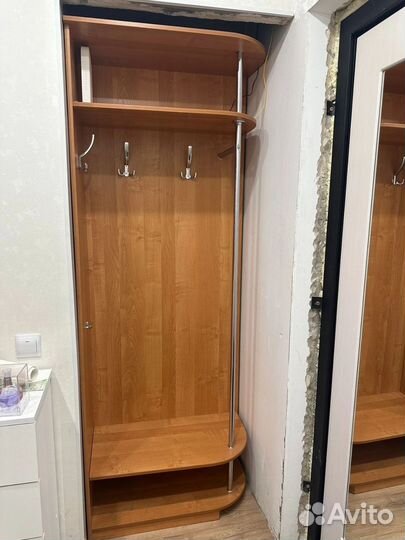 Вешалка в прихожую
