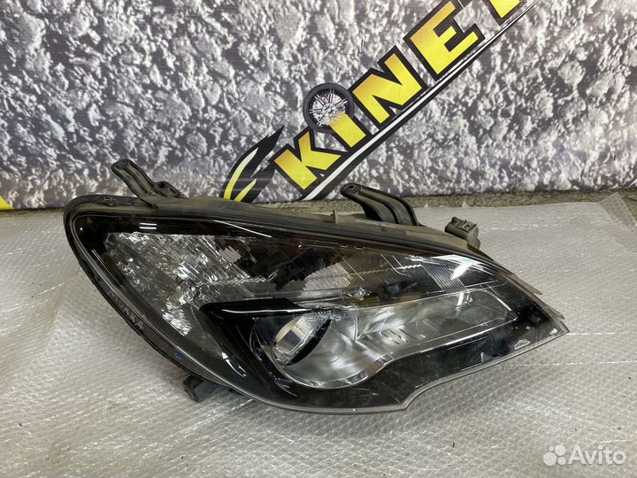 На запчасти Фара правая Мокка Mokka ксенон