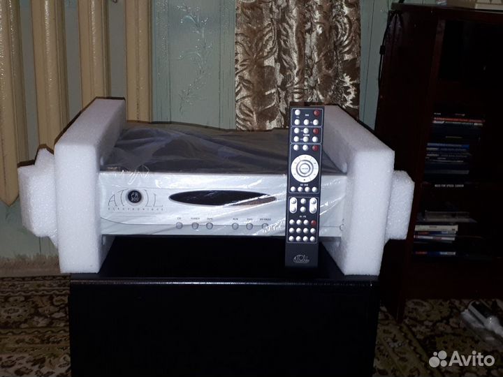 Предуселитель Atoll PR300 SE