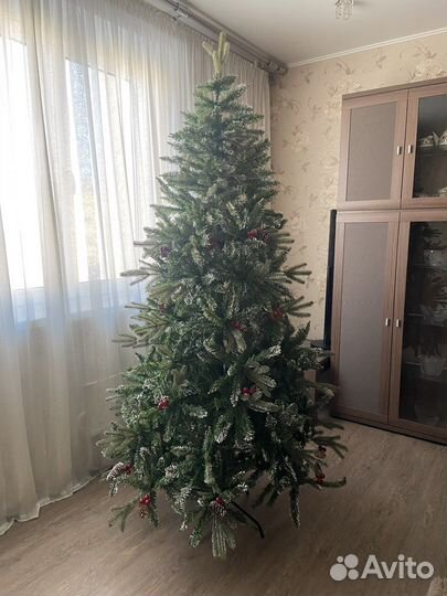 Елка искусственная Королевская