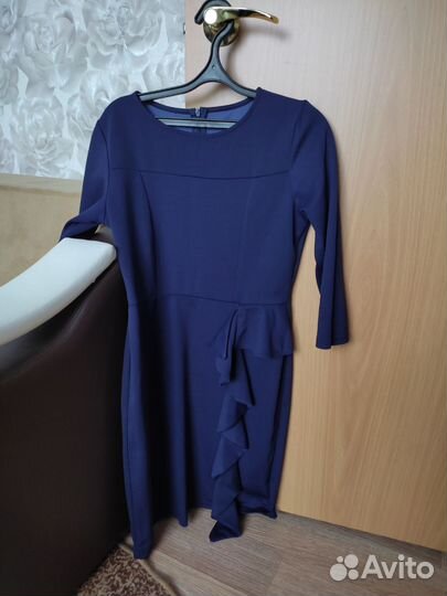 Платье женское 44 46