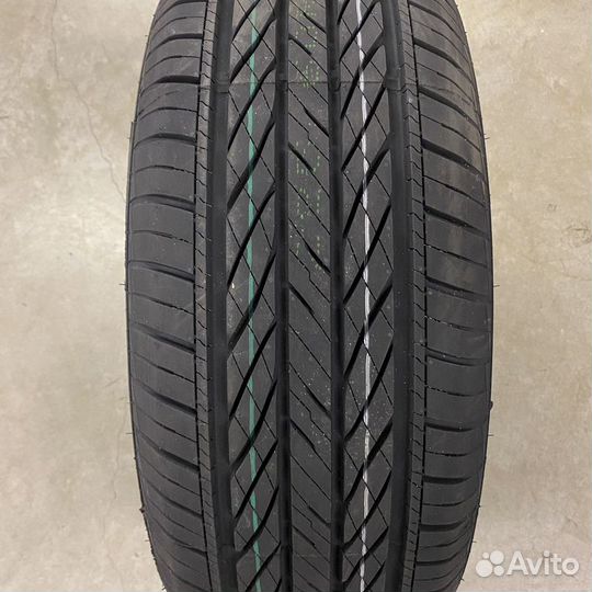 Tracmax X-Privilo H/T 235/65 R16 107