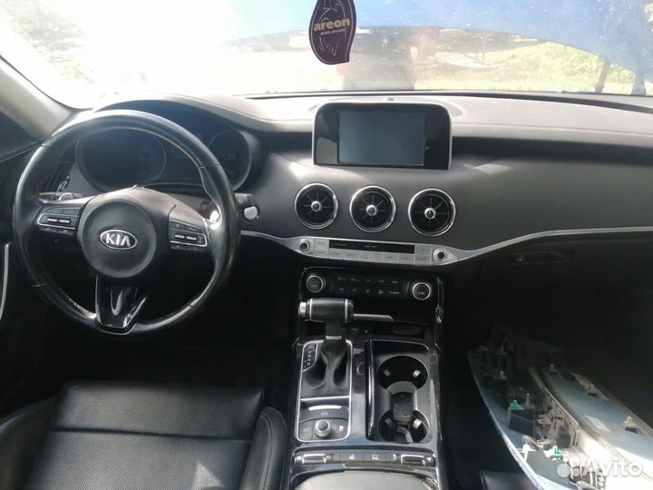 Kia stinger в разборе