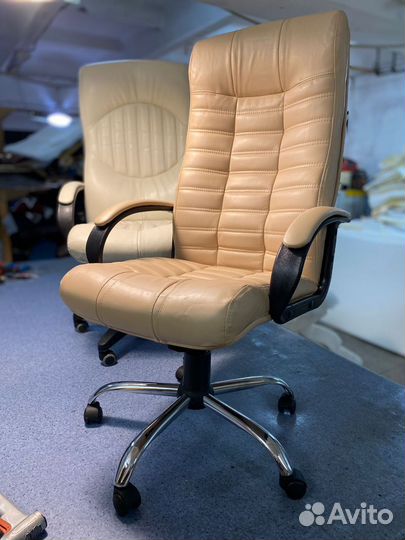 Кресло офисное