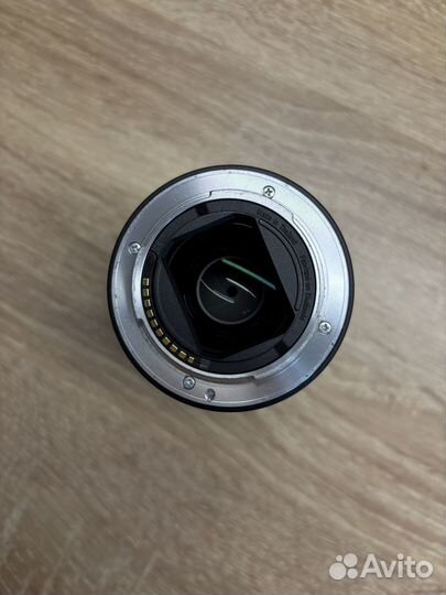 Объектив Sony FE Sonnar T* 55mm f/1.8 ZA