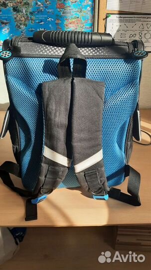 Школьный рюкзак