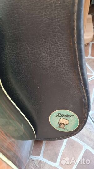 Акустическая гитара