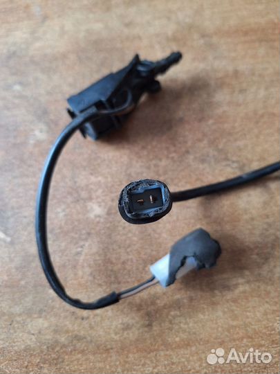 Форсунка омывателя лобового стекла VW Polo мк 5