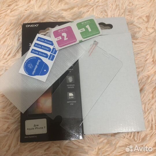 Защитное стекло на iPhone 6, 7 и 8