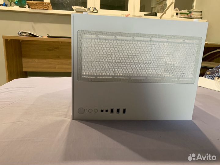 Игровой корпус аквариум белый +3frgb кулура