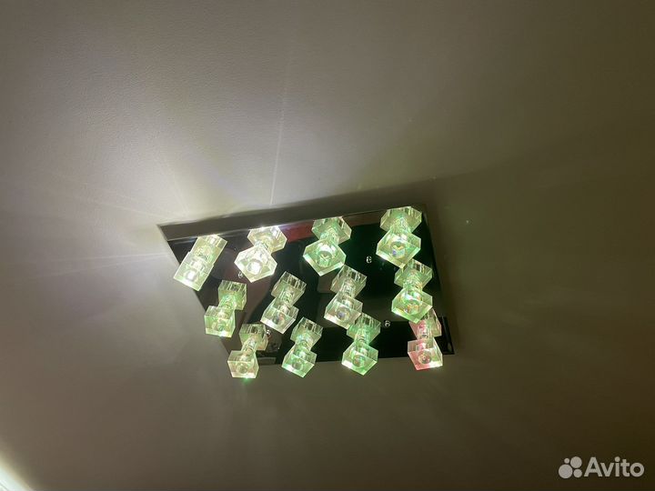 Люстра потолочная зеркальная