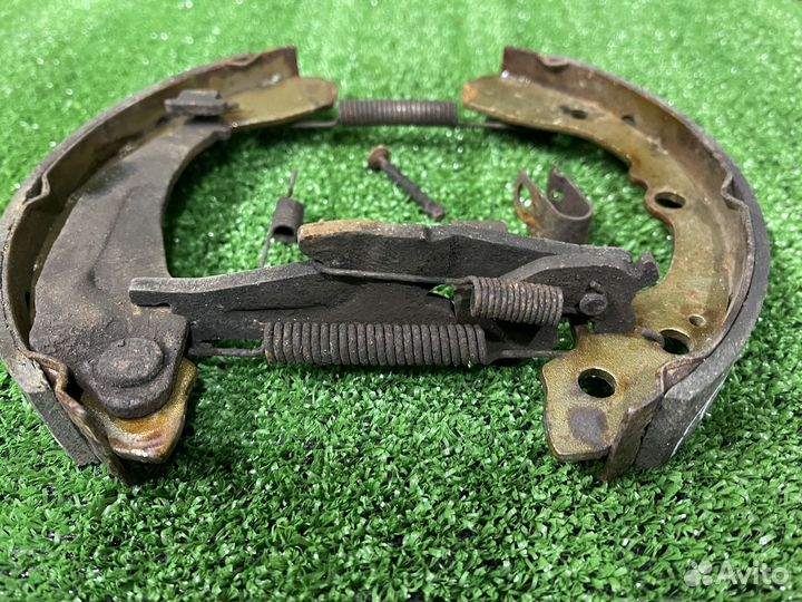 Kia RIO DC a5d система распорка тормозов задняя