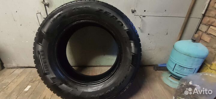 Pirelli Ice Zero 285/60 R18