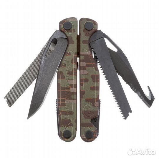 Мультитул Leatherman Charge Plus Woodland Camo