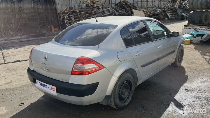 Коллектор выпускной Renault Megane 2 8200543309