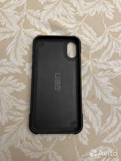 Чехол UAG на iPhone Xs красный