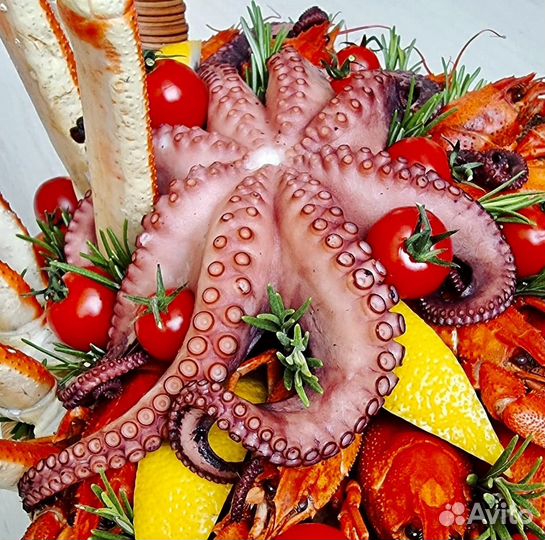 Букеты из раков/краба/осьминога/мужской букет