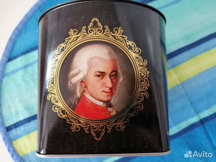 Банки жестяные из под чая, кофе, конфет