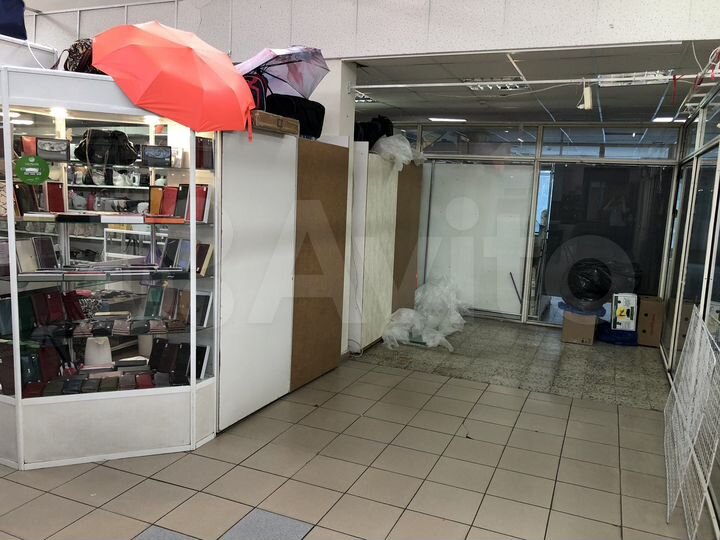 Торговая площадь, 16 м²