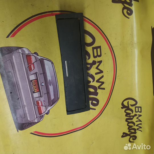 Bmw e46 вставка в центральной консоли