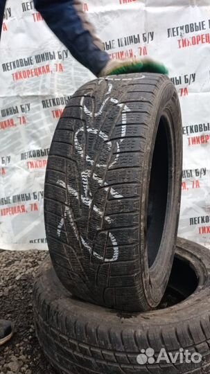 Kumho I'Zen KW31 215/55 R17