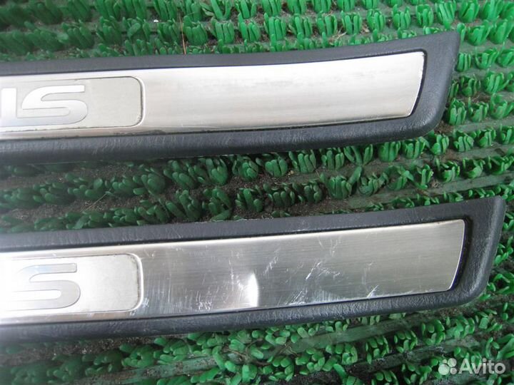 Накладки порогов комплект Lexus RX300 (MCU15) 2002