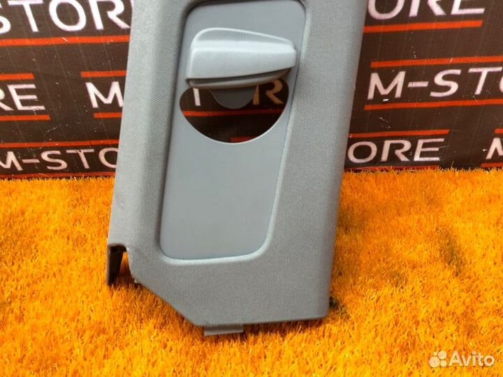 Обшивка стойки задняя левая Volkswagen Touareg 7L