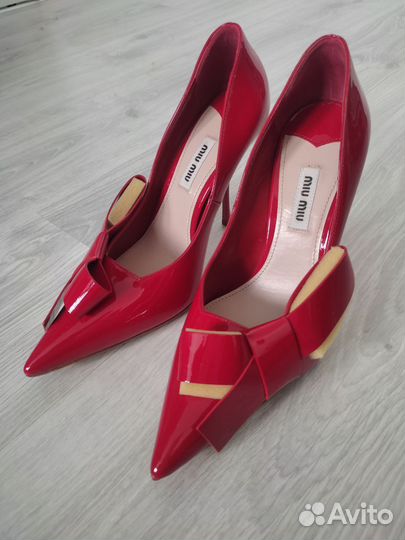Miu Miu Туфли женские красные 37 размер