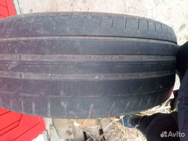 Dunlop SP Sport Maxx RT 235/55 R17
