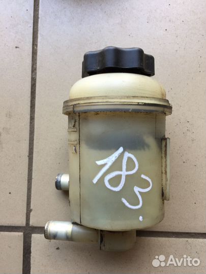 Бачок омывателя расширителя Land Rover Freelander