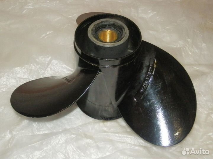 Гребной винт Suzuki 20-30