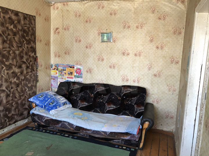 Комната 27 м² в 2-к., 2/2 эт.