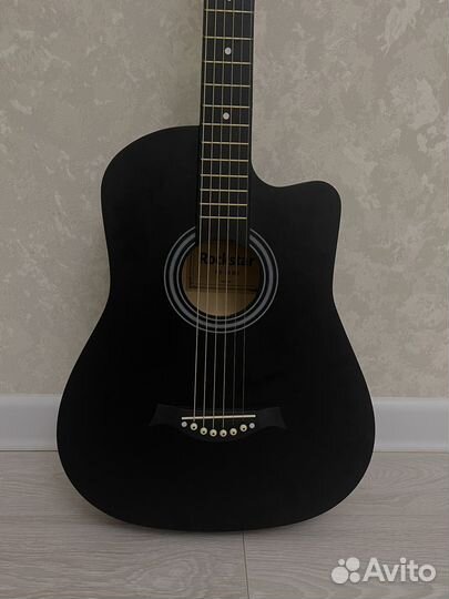Гитара акустическая