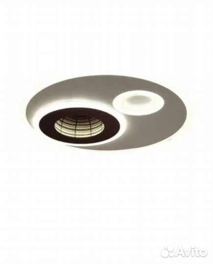 Люстра потолочная новая