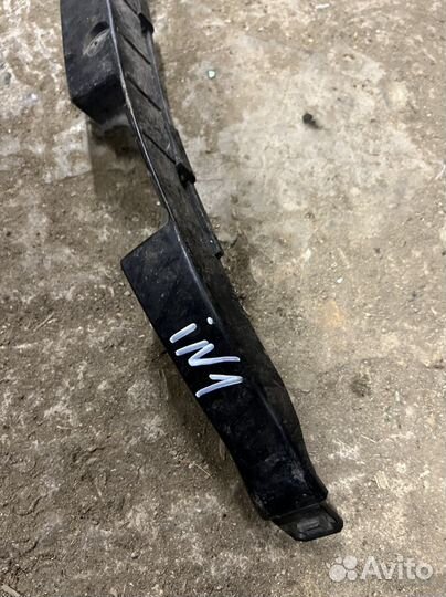 Направляющая левой фары opel insignia дорестайлинг