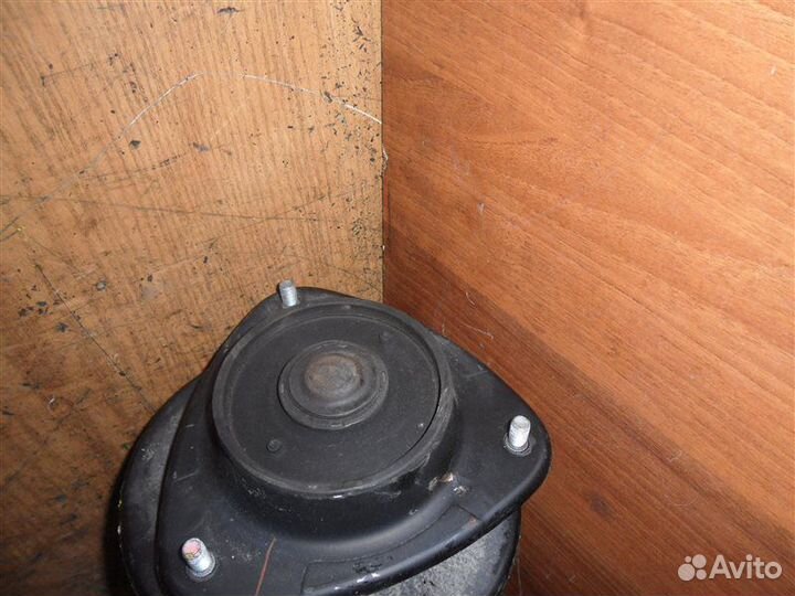 Амортизатор передний правый Subaru Exiga YA4 EJ204