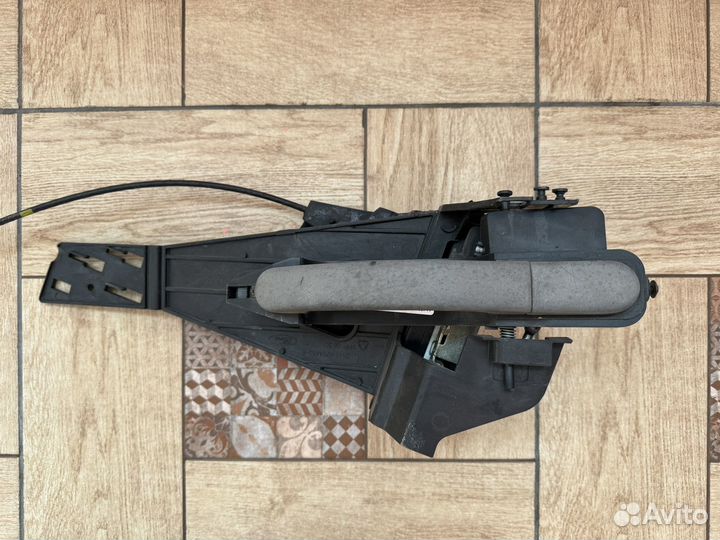 Замок двери с ручкой задний левый Ford Fusion