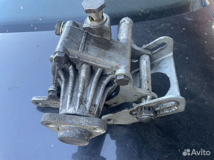 Насос гидроусилителя бмв Е28 Е32 Е34 с М30